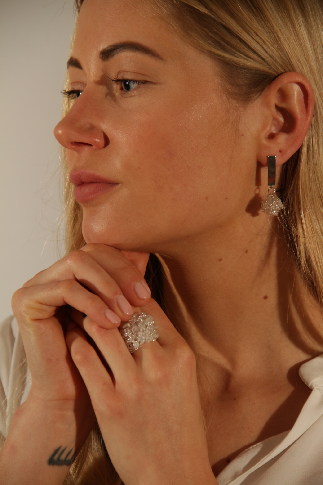 Ohrschmuck und Ringe