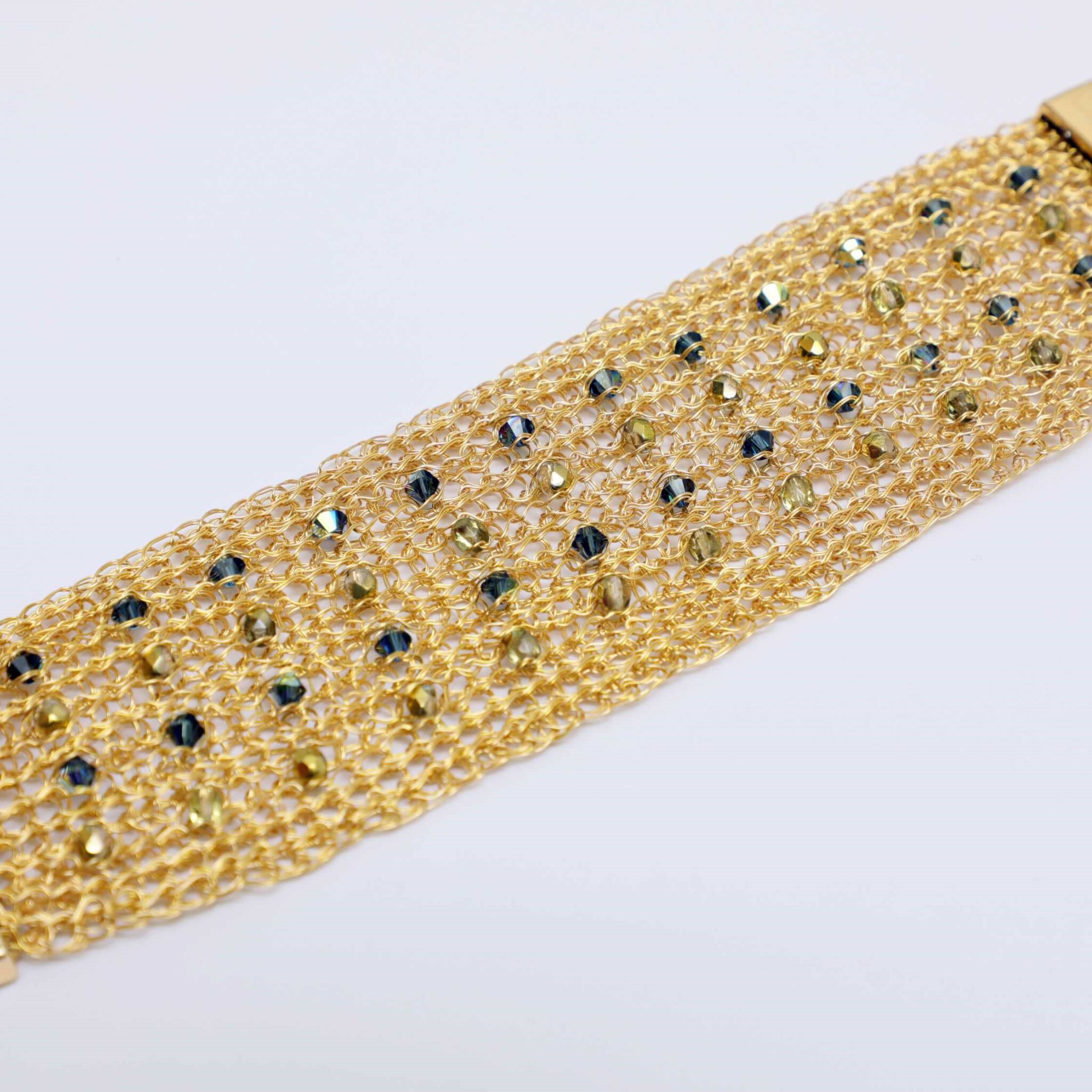 AR506_1_01 AR506_1_01